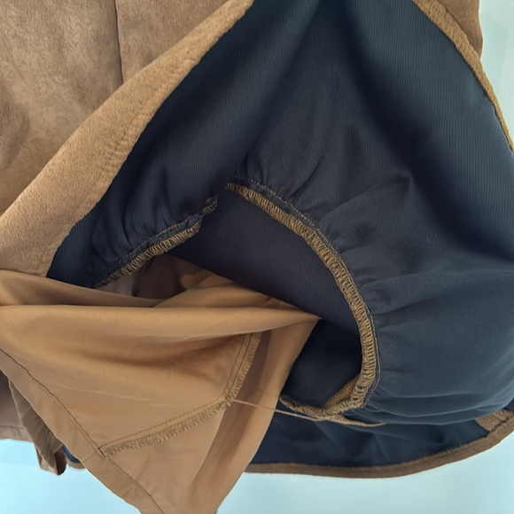 NWOT J.Crew Factory Faux-Suede Mini Skirt - Picture 5 of 9